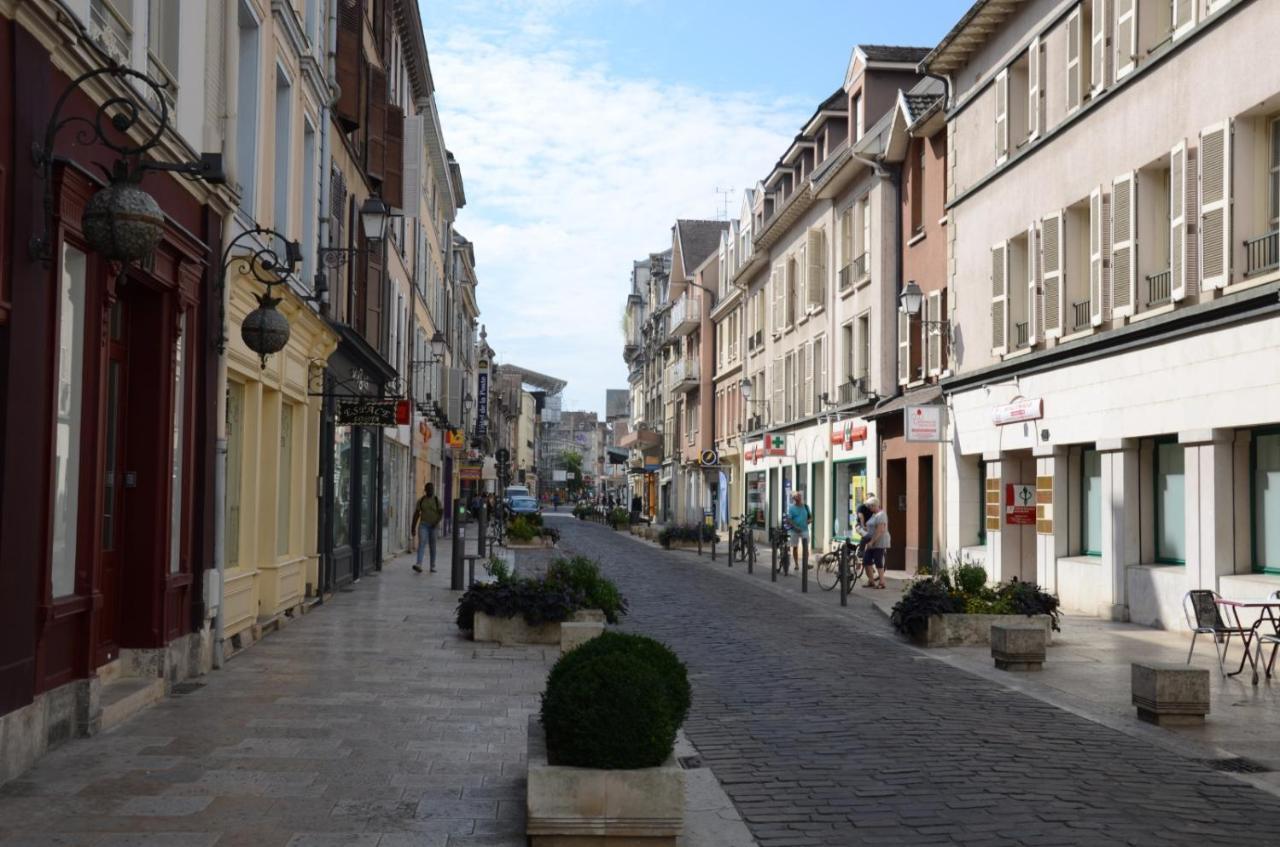 Le Moderne - Appartement Troyes Centre Экстерьер фото